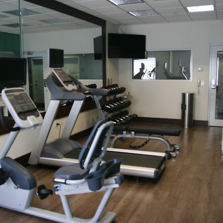 Holiday Inn Express Hotel & Suites Clute-Lake Jackson By Ihg Екстериор снимка