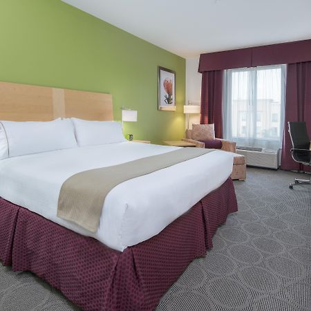 Holiday Inn Express Hotel & Suites Clute-Lake Jackson By Ihg Екстериор снимка