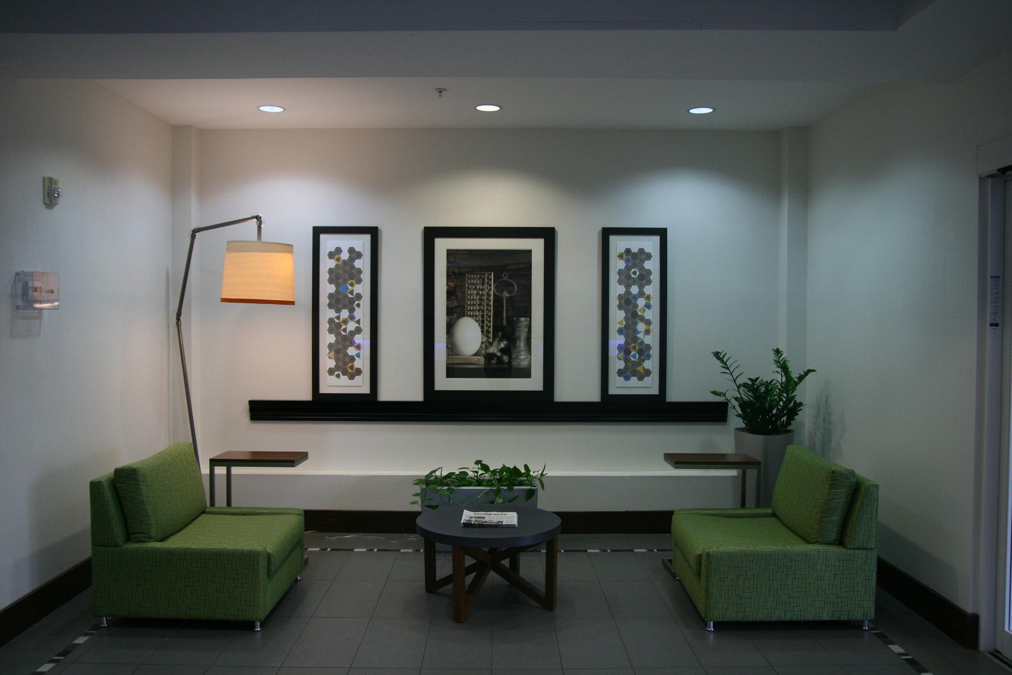 Holiday Inn Express Hotel & Suites Clute-Lake Jackson By Ihg Екстериор снимка