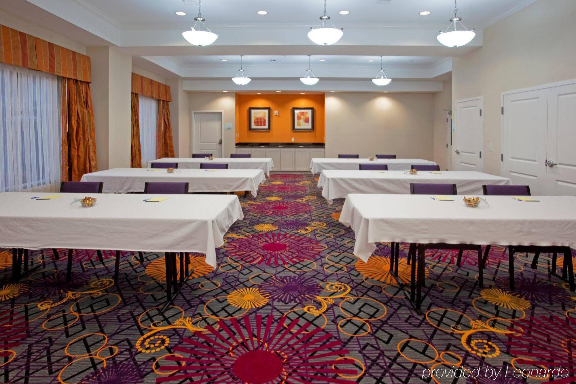 Holiday Inn Express Hotel & Suites Clute-Lake Jackson By Ihg Екстериор снимка